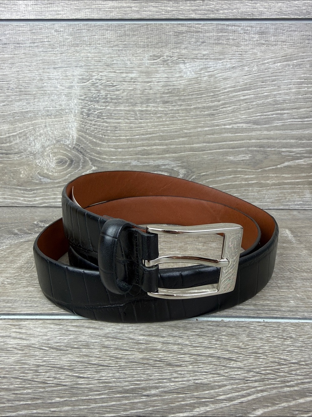 Jos. A. Bank Men’s Sz 44 Black Aligator Fine Italian Leather 3235 Metal Tip Belt